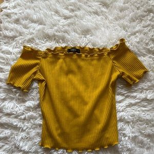 Lettuce trim off shoulder crop top medium mustard yellow shein